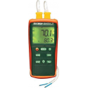 EXTECH EA10: EasyView™ Dual Input Thermometers