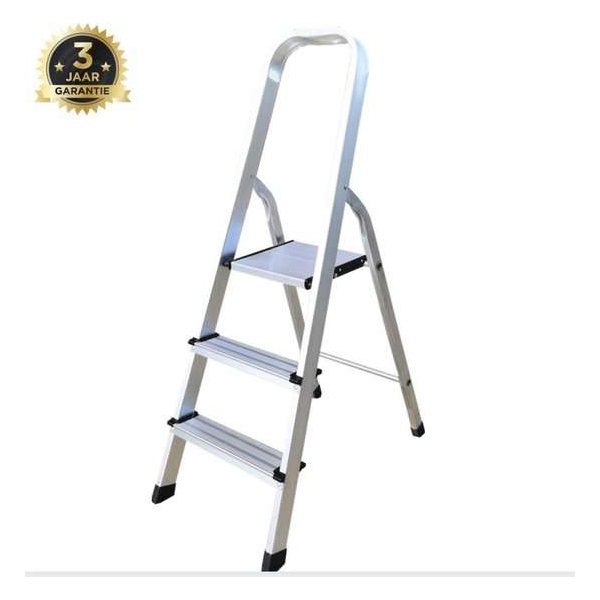 USK Huishoudtrap Keukentrap - 3 Treden - Huishoudladder Inklapbaar - Trapladder Opvouwbaar - Anti-Slip USK Huishoudtrap Keukentrap - 3 Treden - Huishoudladder Inklapbaar - Trapladder Opvouwbaar - Anti-Slip