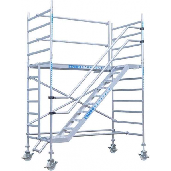 Trappentoren 135x250 4,2m werkhoogte Trappentoren 135x250 4,2m werkhoogte