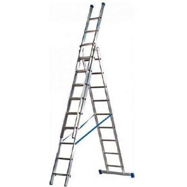 Reformladder driedelig recht 3x14 sporten + gevelrollen Reformladder driedelig recht 3x14 sporten + gevelrollen
