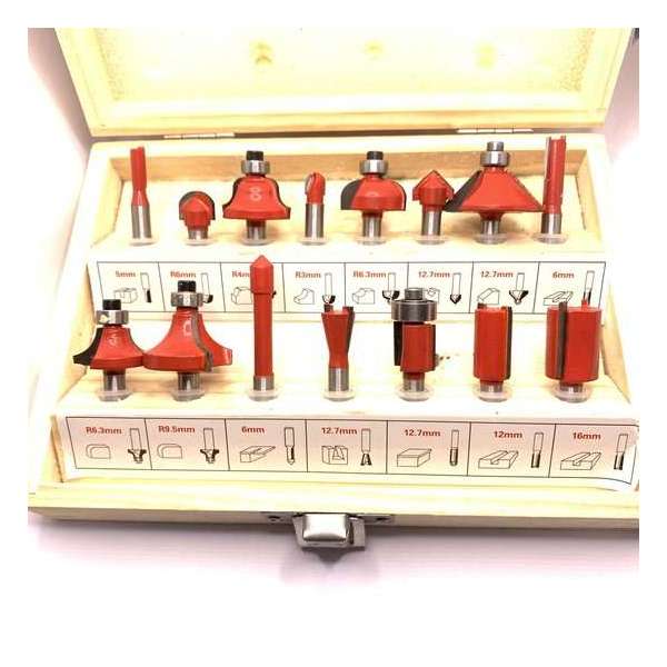 Bovenfrezenset 15 delig - Frezenset 15-delig - Frezenset voor bovenfrees - Schachtdiameter 6mm in hout koffer Bovenfrezenset 15 delig - Frezenset 15-delig - Frezenset voor bovenfrees - Schachtdiameter 6mm in hout koffer