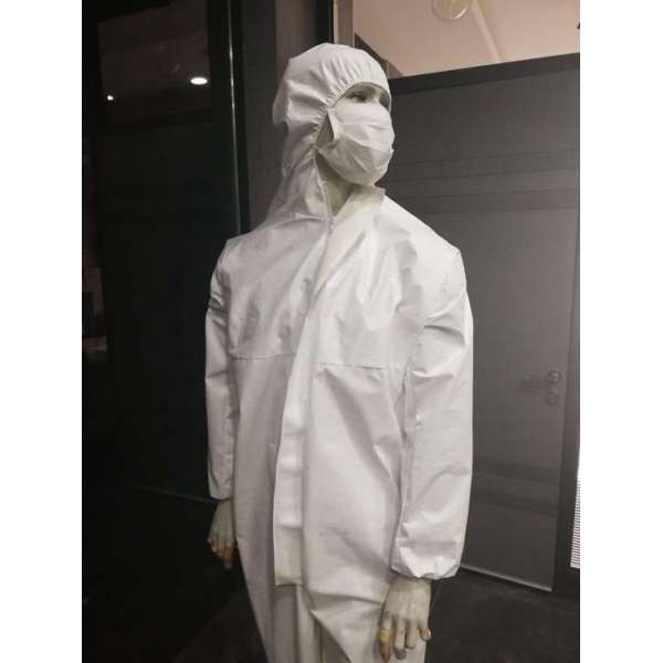 Beschermende Coverall - Cat lll - TYP5-B - TYP6-B Maat L Beschermende Coverall - Cat lll - TYP5-B - TYP6-B Maat L