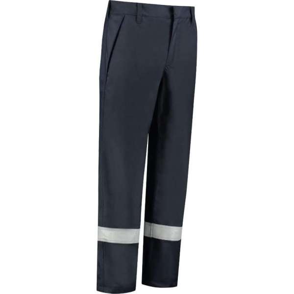 Dapro Protector Multinorm Regenbroek - Maat XL - Marineblauw - Vlamvertragend , antistatisch en chemicaliën resistent Dapro Protector Multinorm Regenbroek - Maat XL - Marineblauw - Vlamvertragend , antistatisch en chemicaliën resistent