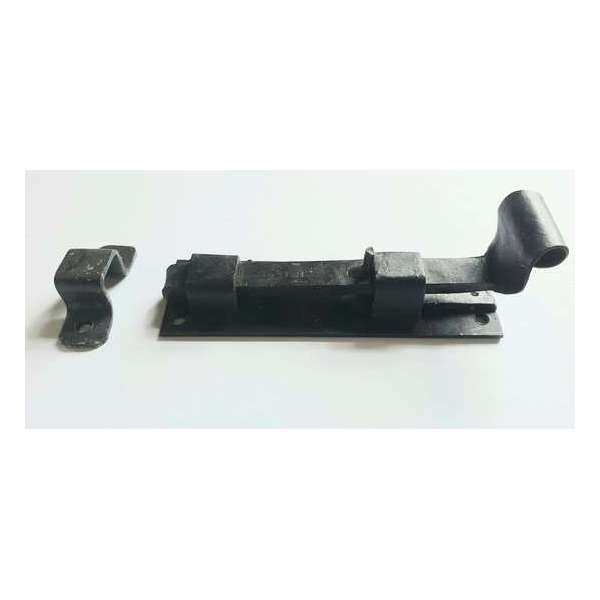 Zwarte deur of raam grendel 110 mm smeedijzer zwart Zwarte deur of raam grendel 110 mm smeedijzer zwart