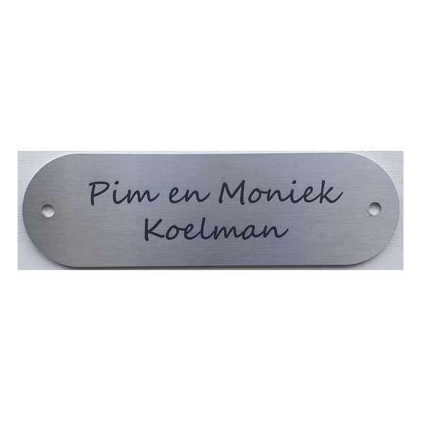 RVS naambordje voordeur | RVS naamplaatje brievenbus 15x4.5cm RVS naambordje voordeur | RVS naamplaatje brievenbus 15x4.5cm