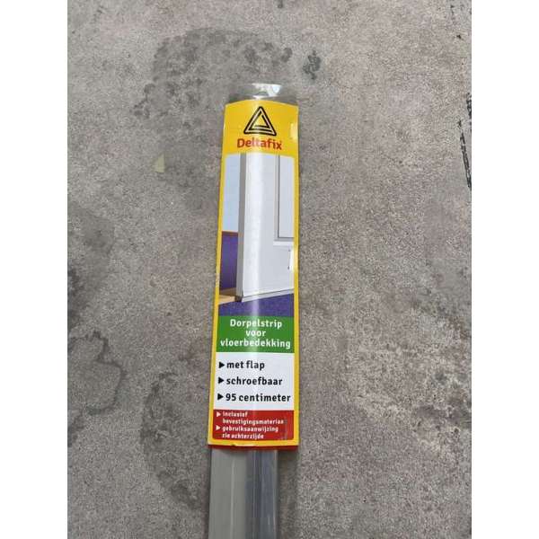 Deltafix dorpelstrip voor vloerbedekking met flap schroefbaar 95 cm Deltafix dorpelstrip voor vloerbedekking met flap schroefbaar 95 cm