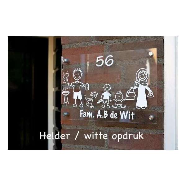 Naambord Familie - 20 x 30 cm - helder plexiglas - keuze uit diverse figuurtjes Naambord Familie - 20 x 30 cm - helder plexiglas - keuze uit diverse figuurtjes