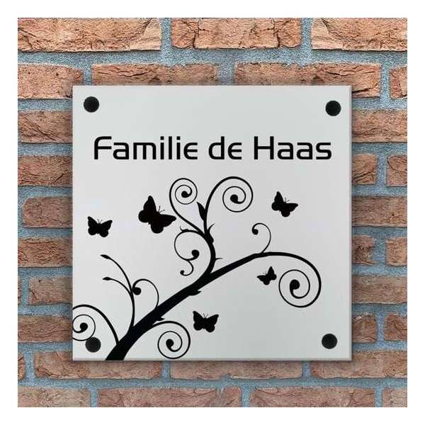 Naambord Opaal acrylglas met tak+vlinder - 20x20 cm Naambord Opaal acrylglas met tak+vlinder - 20x20 cm