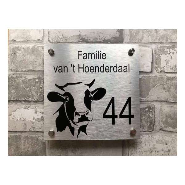 Naambordje voordeur met koeien Naambordje voordeur met koeien