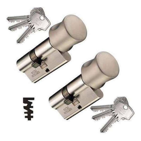 DOM Deurcilinder Plura 333K6 SKG** 30,5/30,5mm (1 zijde knop, 1 zijde sleutel), set á 2 stuks gelijksluitend. DOM Deurcilinder Plura 333K6 SKG** 30,5/30,5mm (1 zijde knop, 1 zijde sleutel), set á 2 stuks gelijksluitend.