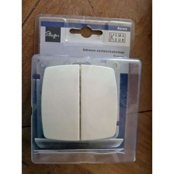 Plieger Aurora inbouw serieschakelaar creme Plieger Aurora inbouw serieschakelaar creme