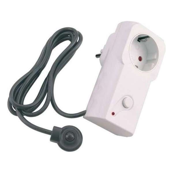 ETM Standby-uit schakelaar voor TV. Max 2300 Watt. ETM Standby-uit schakelaar voor TV. Max 2300 Watt.