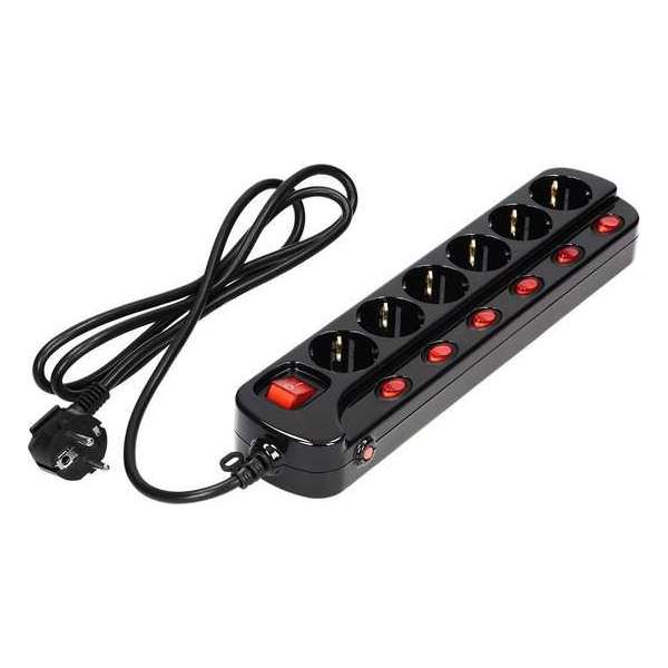 Multiswitch stekkerdoos in het zwart - 6-voudig - overbelastingsbeveiliging - Kabellengte 1.5 meter Multiswitch stekkerdoos in het zwart - 6-voudig - overbelastingsbeveiliging - Kabellengte 1.5 meter