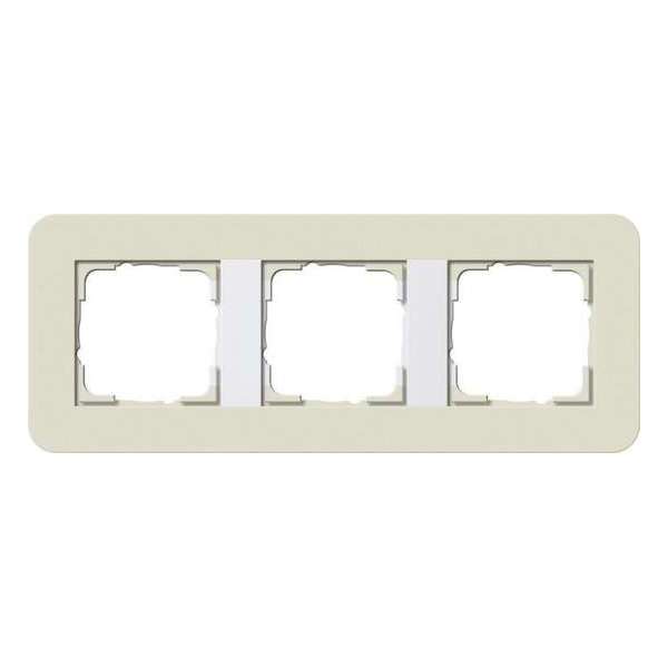 Gira E3 Zand/wit Afdekraam 3 voudig 213417 Gira E3 Zand/wit Afdekraam 3 voudig 213417