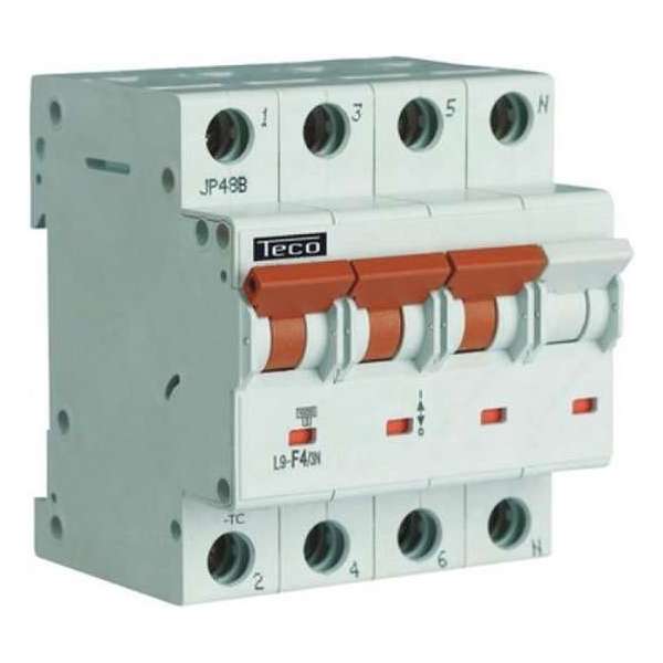 Teconex L9C323N4 - Automaat TC 3P+N 32A 4,5kA Curve C (traag) Teconex L9C323N4 - Automaat TC 3P+N 32A 4,5kA Curve C (traag)