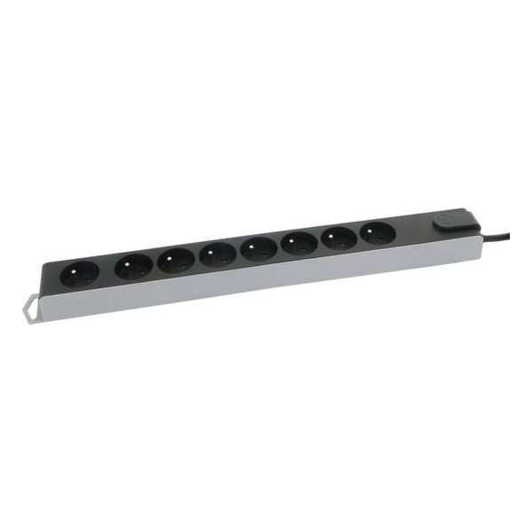 Profile - 8V STOPCONTACT +SCHAK +3M ZWART - Zwart Profile - 8V STOPCONTACT +SCHAK +3M ZWART - Zwart