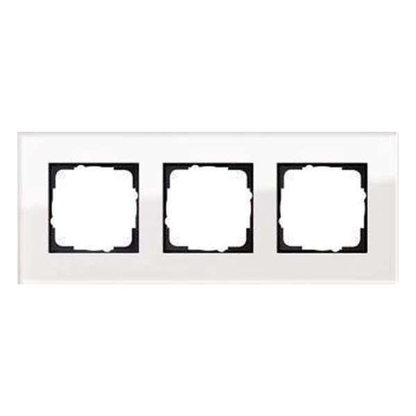 Gira Contactdoos inbouw 21312 Gira Contactdoos inbouw 21312