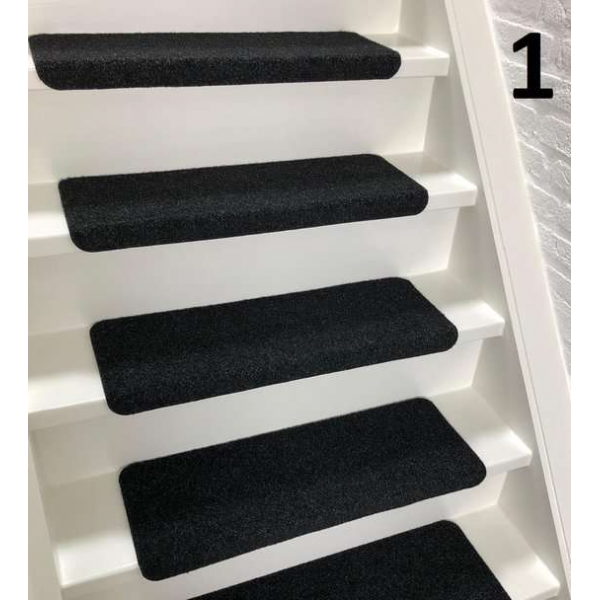 Trapmatten - 15 stuks - Solid Zwart - 65x22x3,5 cm - Recht Trapmatten - 15 stuks - Solid Zwart - 65x22x3,5 cm - Recht