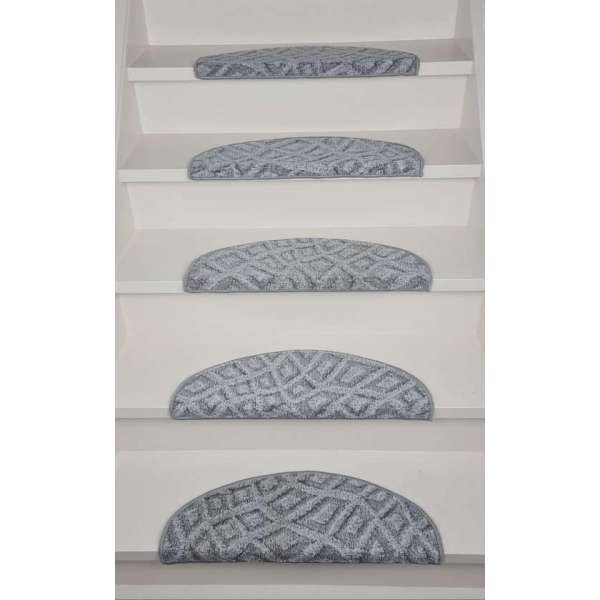 Trapmat halve maan traploper lichtgrijs ruit - grijs rand 15 stuks Trapmat halve maan traploper lichtgrijs ruit - grijs rand 15 stuks