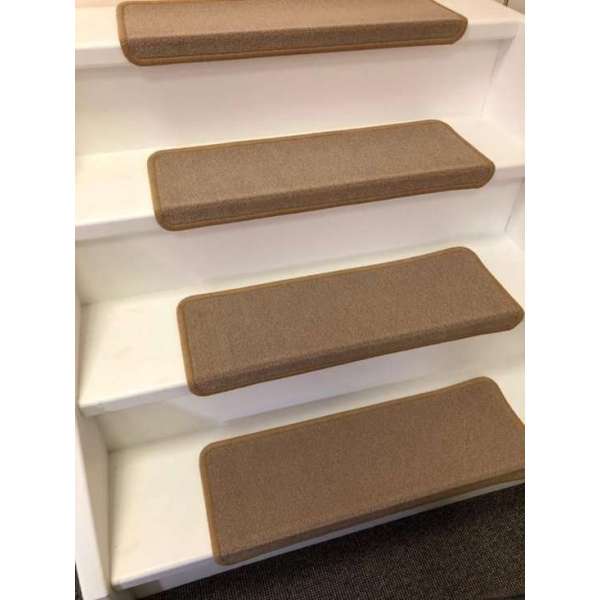 Trapmatten 15x Elite Beige 56x17x3,5cm Recht Trapmatten 15x Elite Beige 56x17x3,5cm Recht