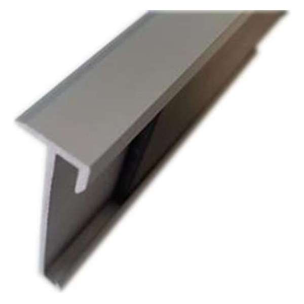 ALUMINIUM TRAPKANTPROFIEL 6 stuks van 135 cm ALUMINIUM TRAPKANTPROFIEL 6 stuks van 135 cm