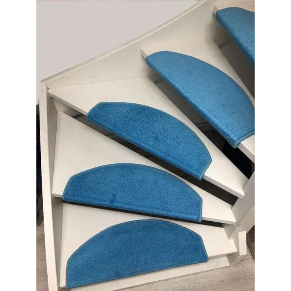 Trapmatten Twist- 56x20 cm- Lichtblauw- 15 stuks Trapmatten Twist- 56x20 cm- Lichtblauw- 15 stuks
