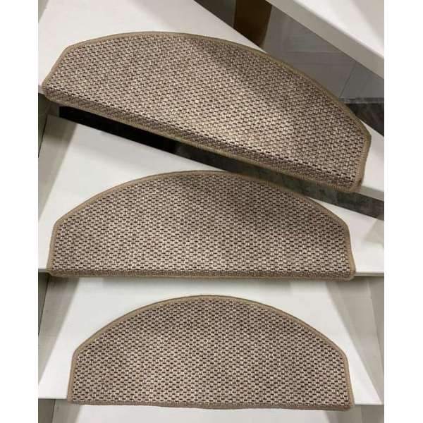 Trapmatten Como- 65x28cm- Lichtbeige- 15 stuks Trapmatten Como- 65x28cm- Lichtbeige- 15 stuks