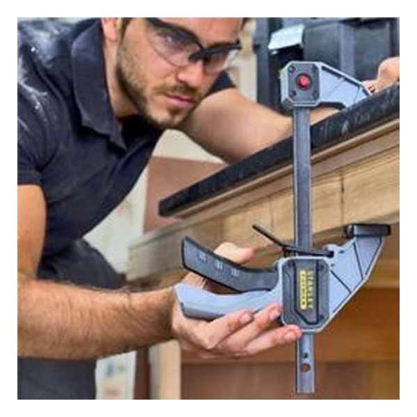 Stanley FMHT0-83241 FATMAX® Eenhandklem XL 900 mm. Stanley FMHT0-83241 FATMAX® Eenhandklem XL 900 mm.