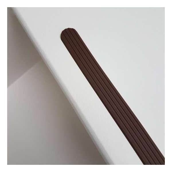 Antislip traptape met ronde uiteinden BRUIN- 3 strips van 16 mm breed x 95 cm lang Antislip traptape met ronde uiteinden BRUIN- 3 strips van 16 mm breed x 95 cm lang