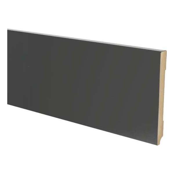 Hoge plinten - MDF - Moderne plint 150x18 mm - Zwart - Voorgelakt - RAL 9005 - Per stuk 2,4m Hoge plinten - MDF - Moderne plint 150x18 mm - Zwart - Voorgelakt - RAL 9005 - Per stuk 2,4m
